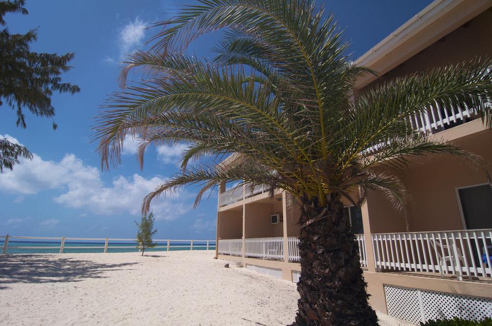 Bohio Dive Resort Cockburn Town Esterno foto